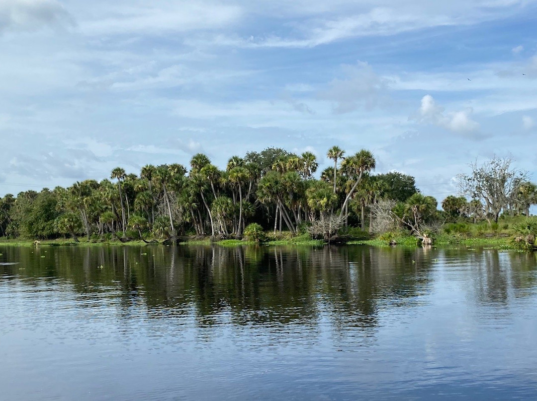 Switchgrass Outfitters & Airboat Tours-Christmas必去景点
