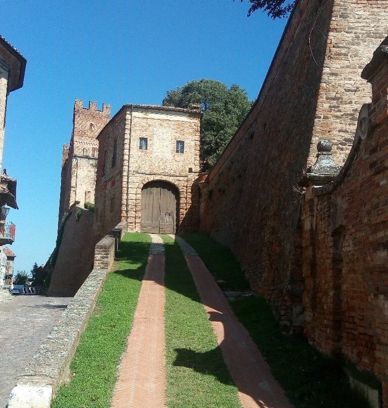 Castello di Montemagno景点图片