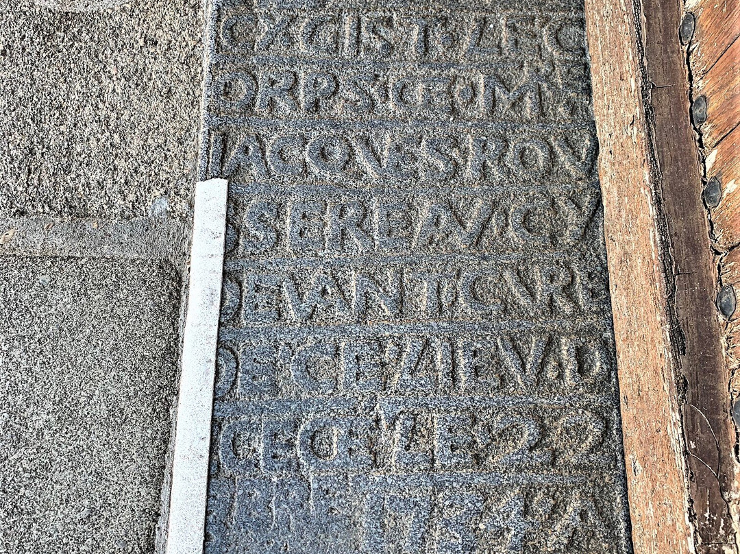 Eglise Saint-Pierre-Saint-Pierre-du-Chemin必去景点