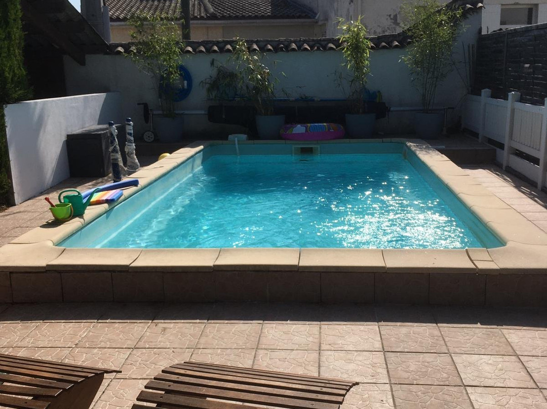 Hotel des Vieux Acacias主图