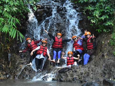 Rafting & Outbound-茂物必去景点