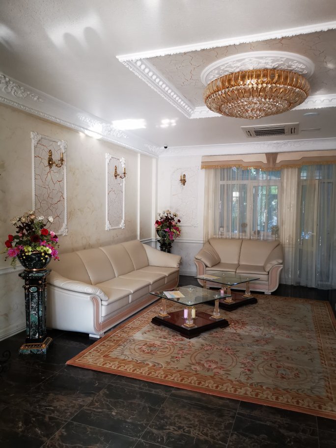 Goluboe Ozero-官方