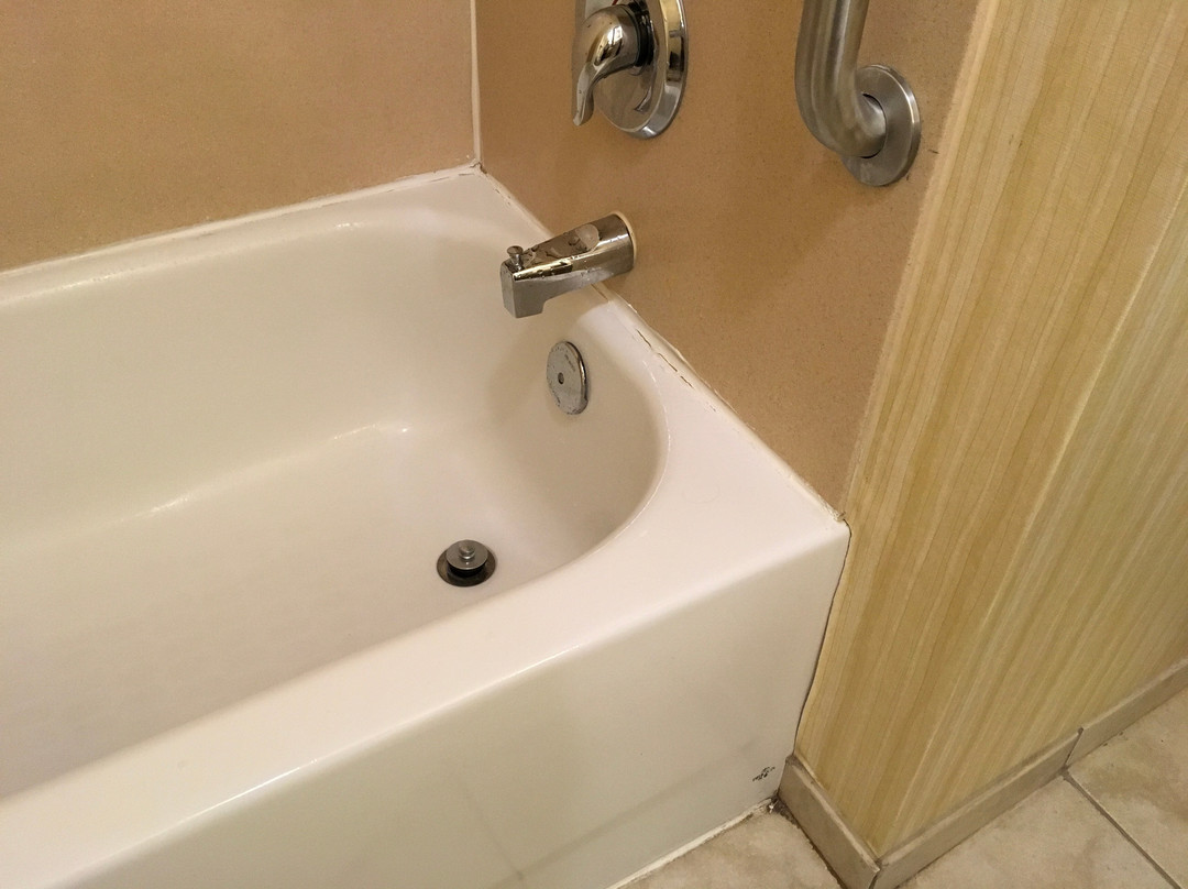 Holiday Inn Express & Suites Thornburg-s. Fredericksburg By IHG主图