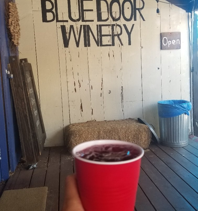 Blue Door Winery-朱利安必去景点