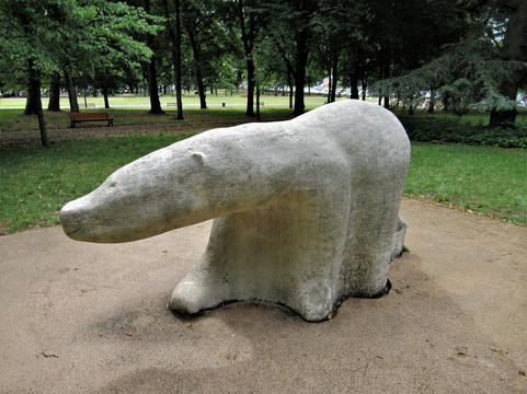 L'Ours blanc-讷韦尔必去景点