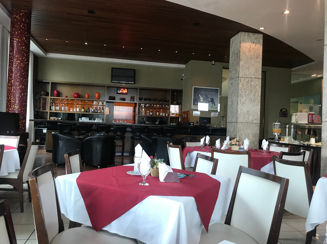 Master Plaza Hotel主图