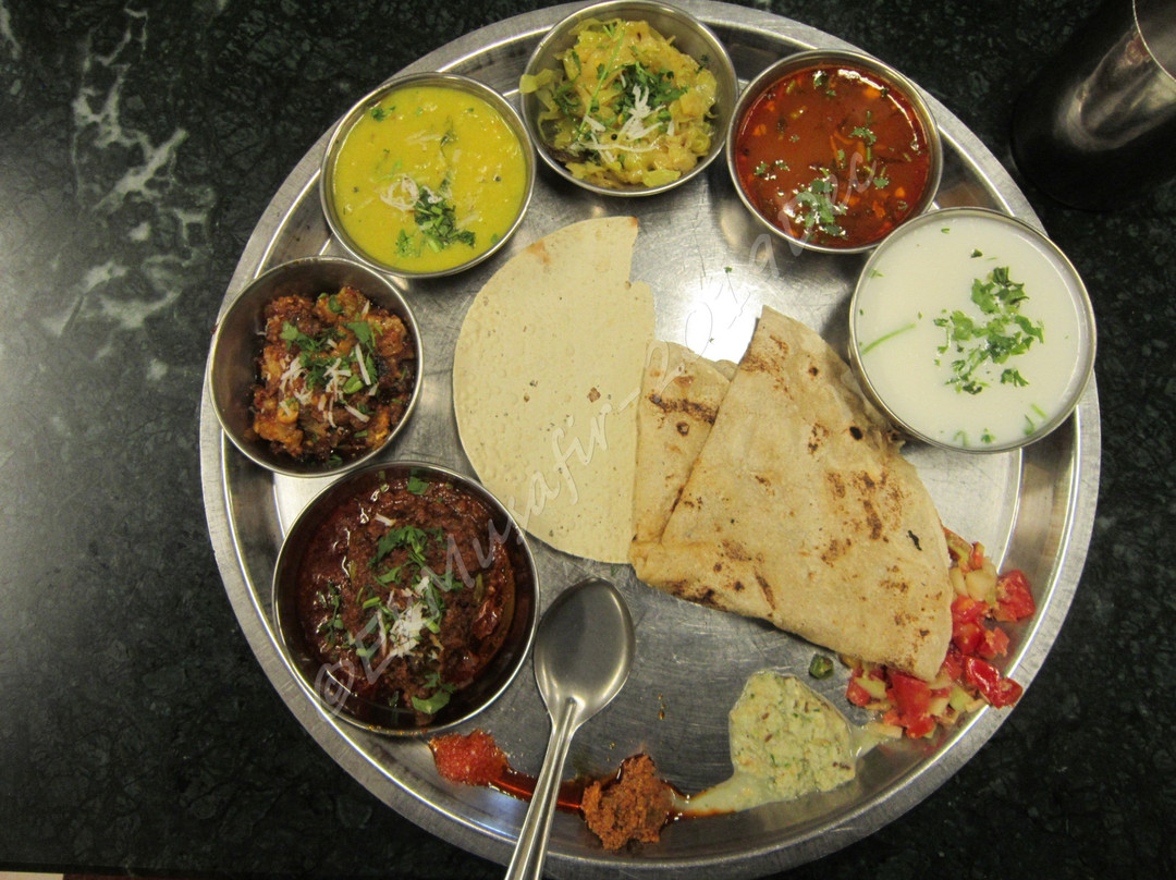 Swarooplaxmi Bhojnalay