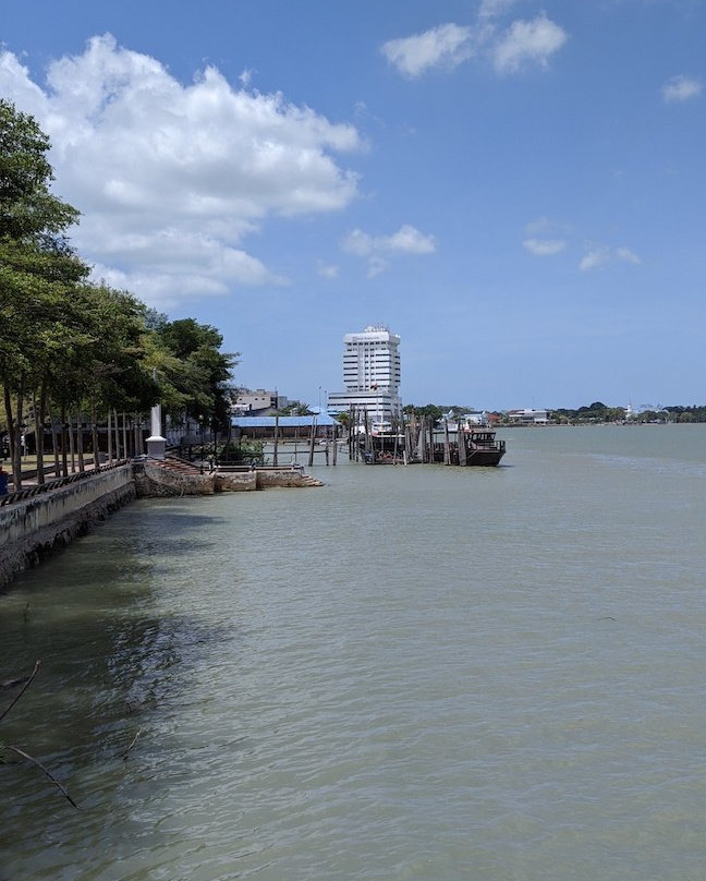 Muar River-麻坡必去景点