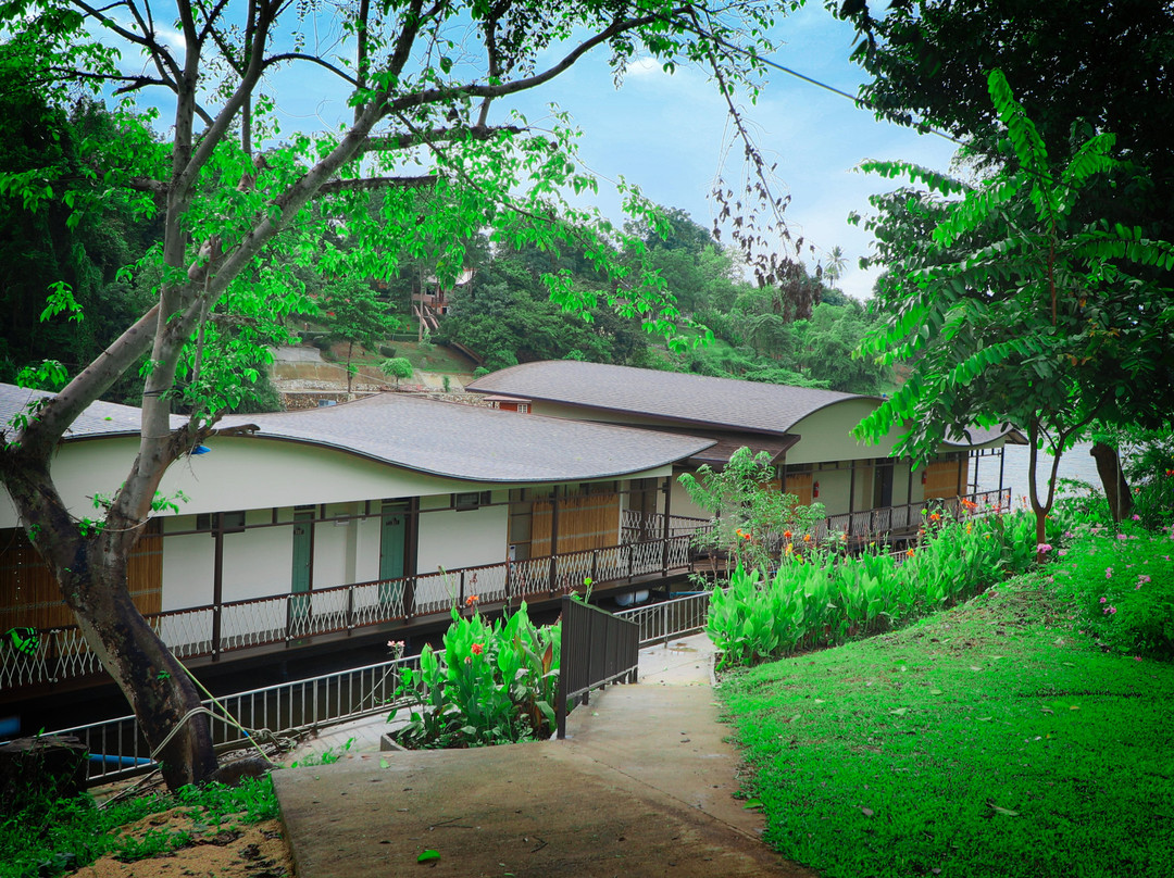 Binlha Raft Resort主图