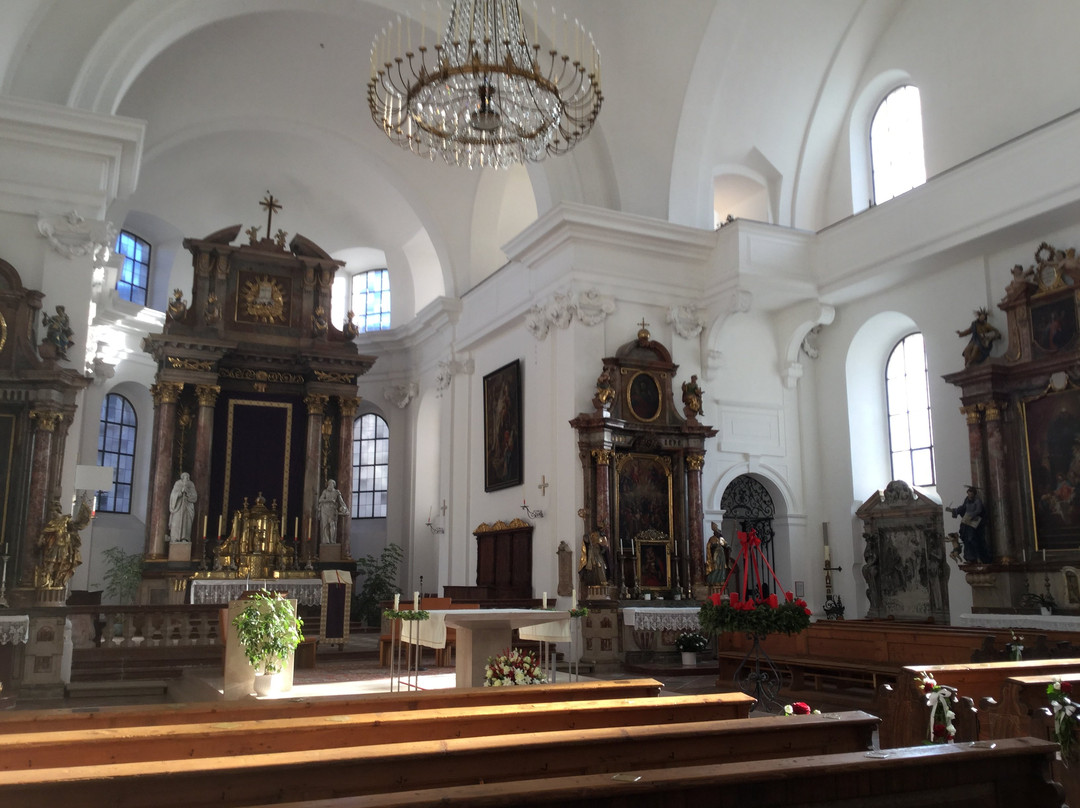 Pfarrkirche Sankt Anthon-哈连必去景点