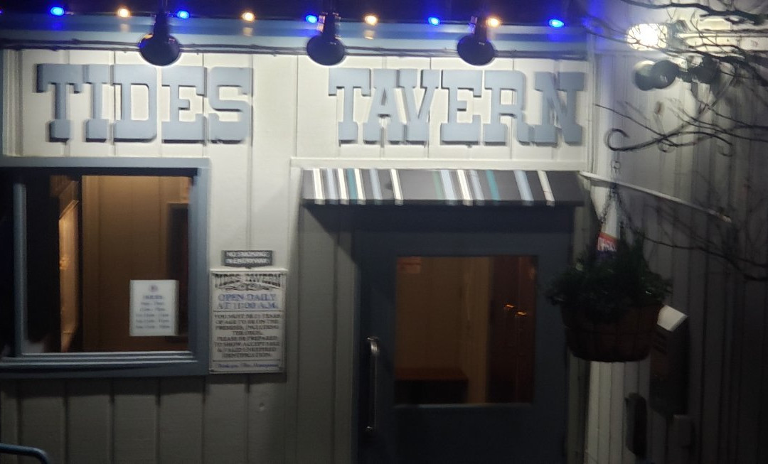 Tides Tavern景点图片