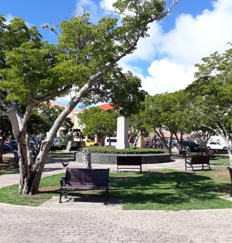 Emancipation Garden-夏洛特阿马利亚必去景点