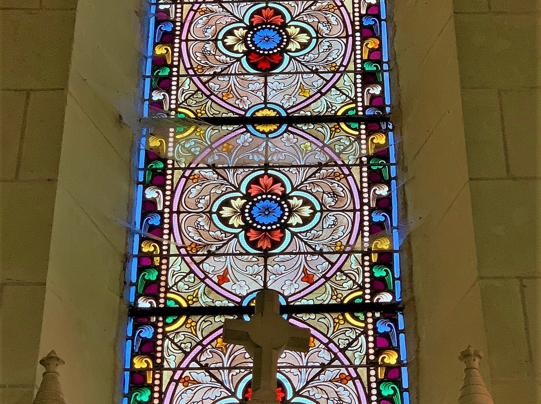 Eglise de Sainte-Verge-Sainte-Verge必去景点