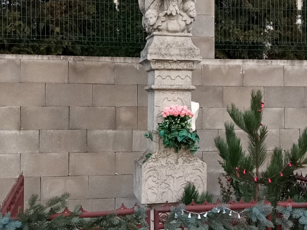 Socha Svätej Trojice-Cabaj必去景点