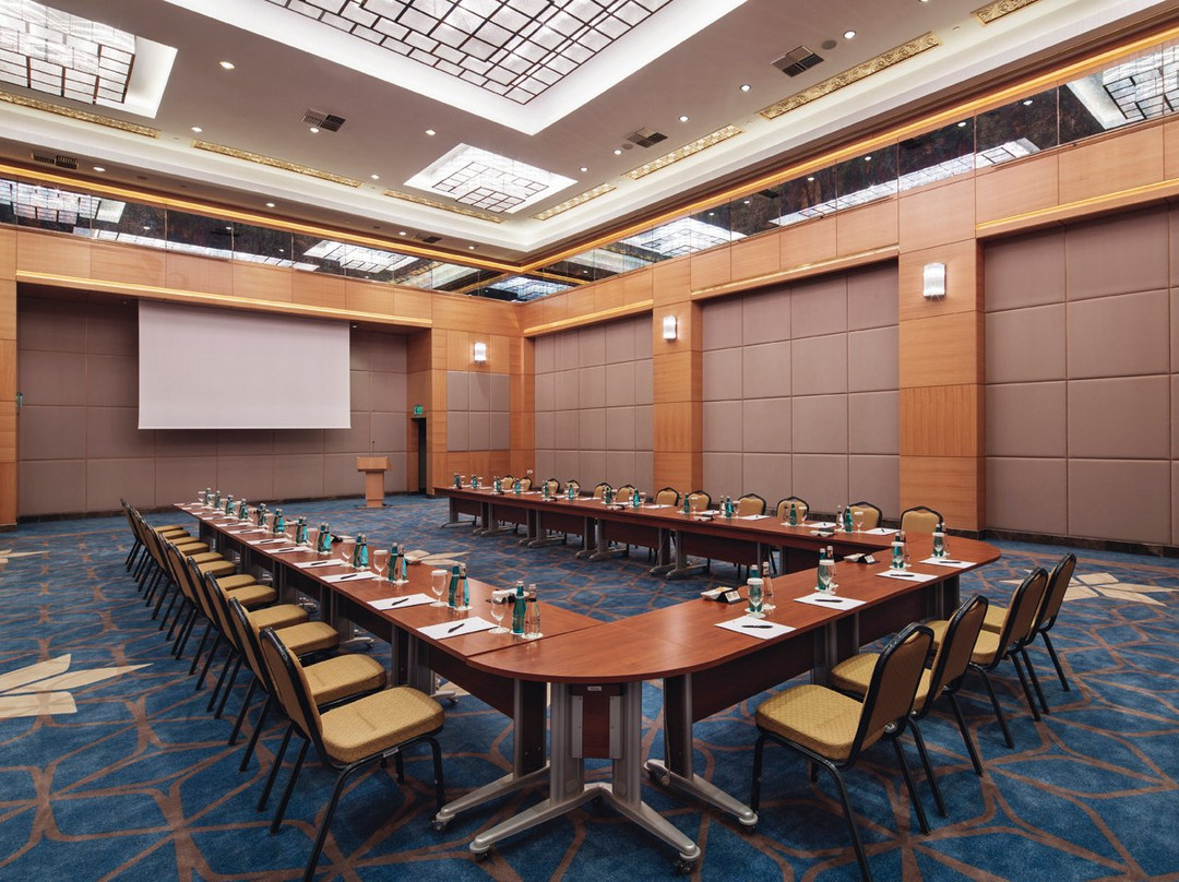 马拉蒂亚瑞享酒店主图