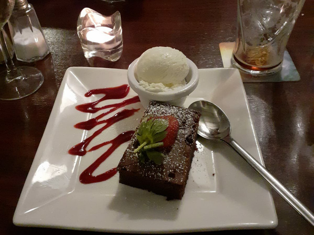 查尔蒙特纹章酒店主图