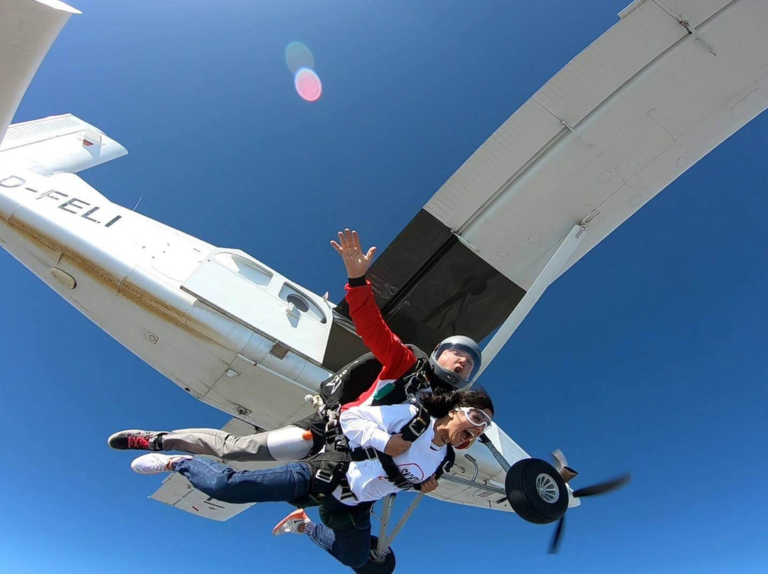 Skydive Sunrise景点图片