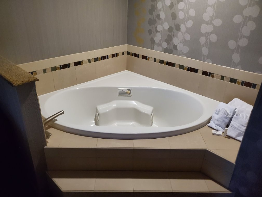 Courtyard Salina主图