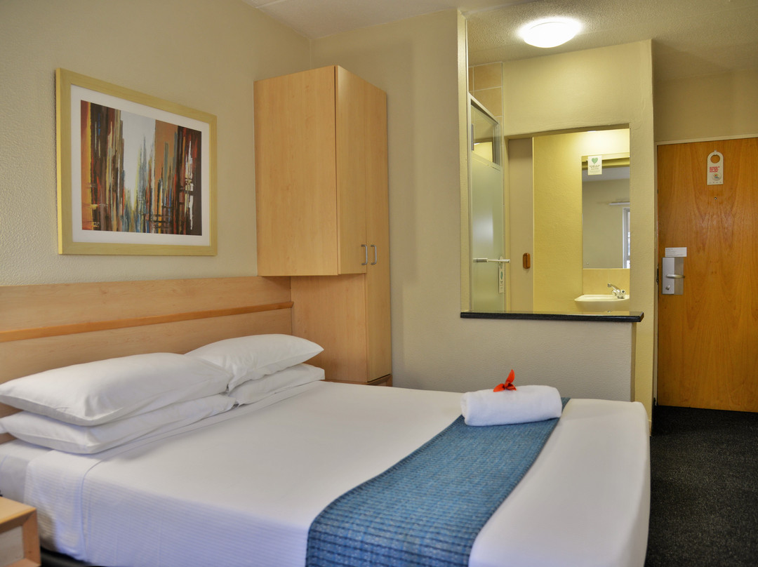 N1 城路边小屋主图