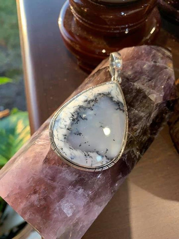 Garden of Beadin And Crystals-布卢明顿必去景点