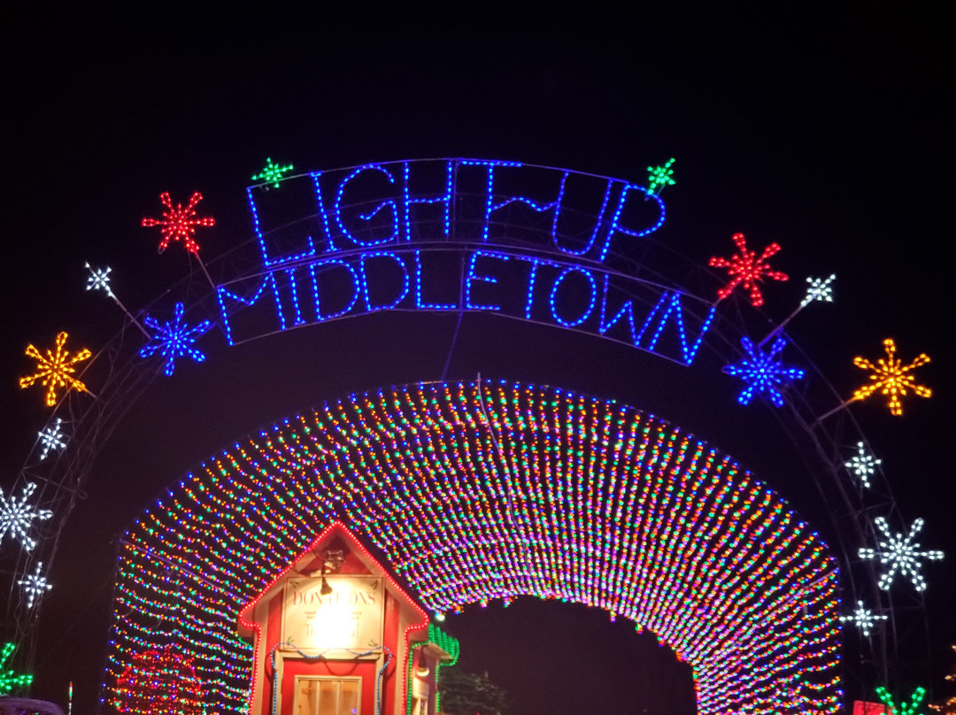 light up Middletown景点图片