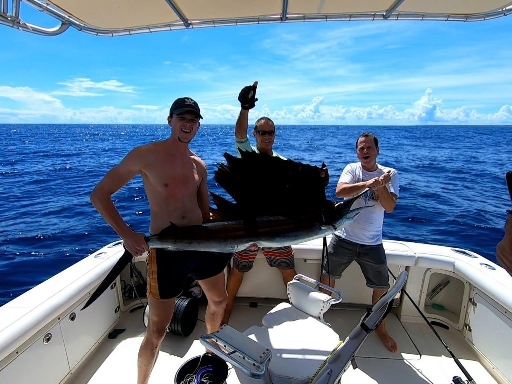 La Menta Fishing trips Curaçao-威廉斯塔德必去景点