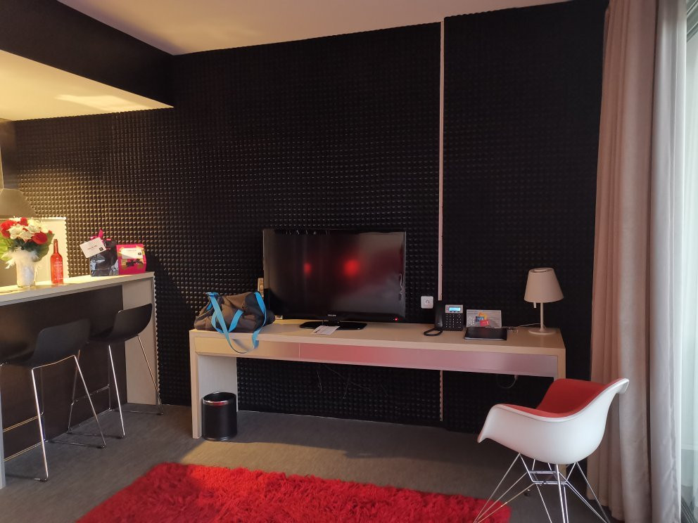 Hôtel Du Centre主图