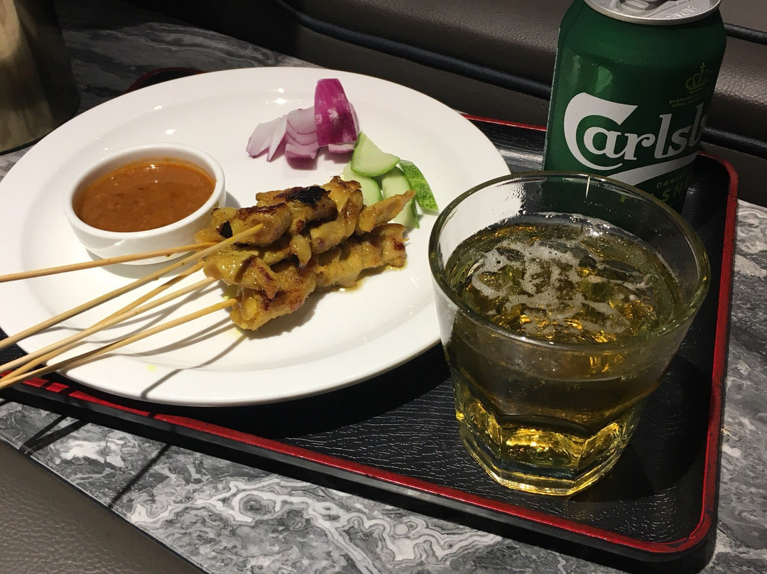 Plaza Premium Lounge (Departure Hall, Outside Secured Area)景点图片