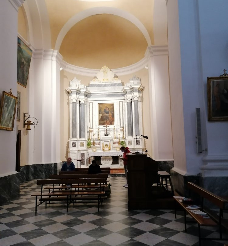 Cattedrale di Santa Maria della Neve-Nuoro必去景点