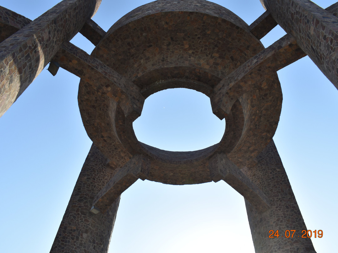 Avesto Monument-Urgench必去景点