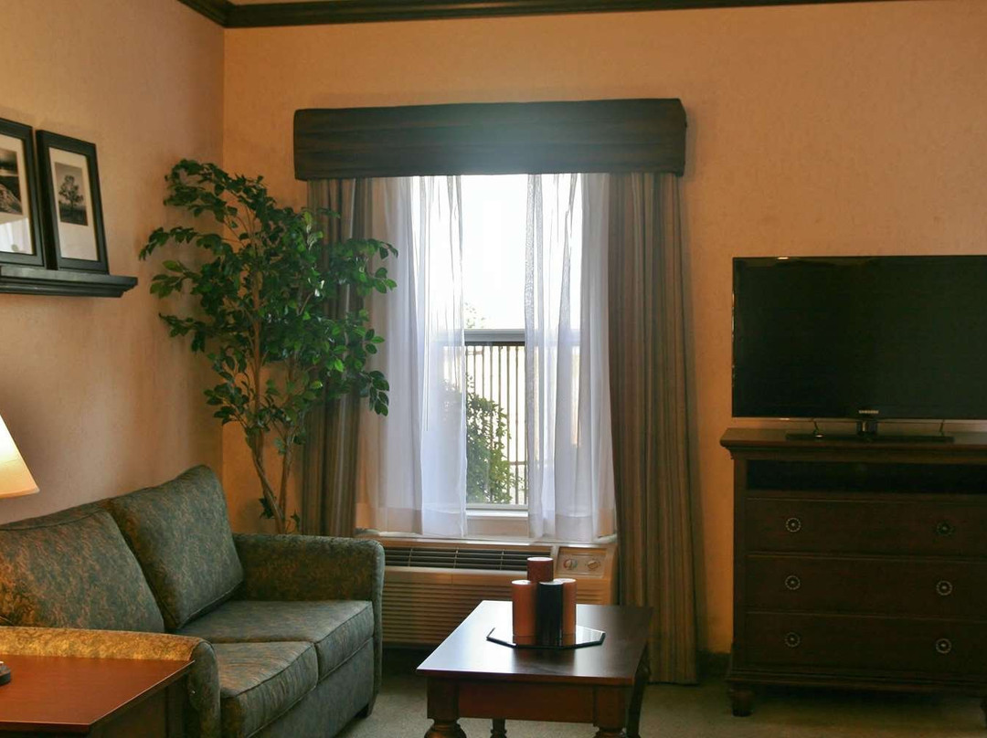 Hampton Inn & Suites Lufkin主图