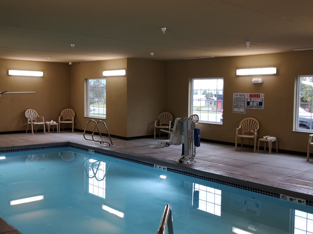 Cobblestone Hotel & Suites - Victor主图