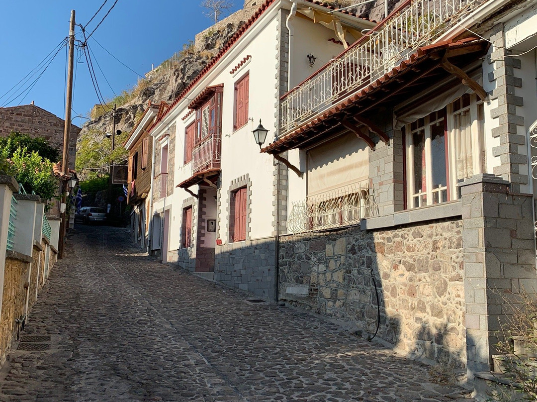 Lesvos Taxi Service-Petra必去景点