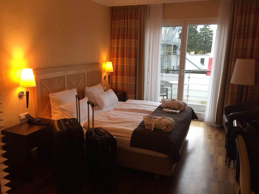 琴斯特四季度假酒店主图