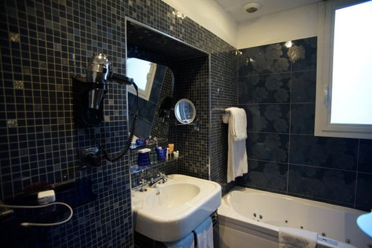 莫利斯酒店主图