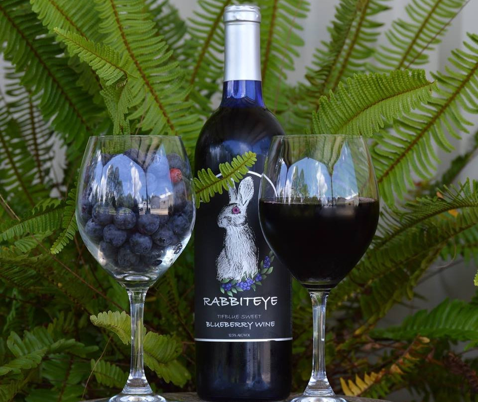 Waverly旅游景点-Rabbiteye Winery & Market