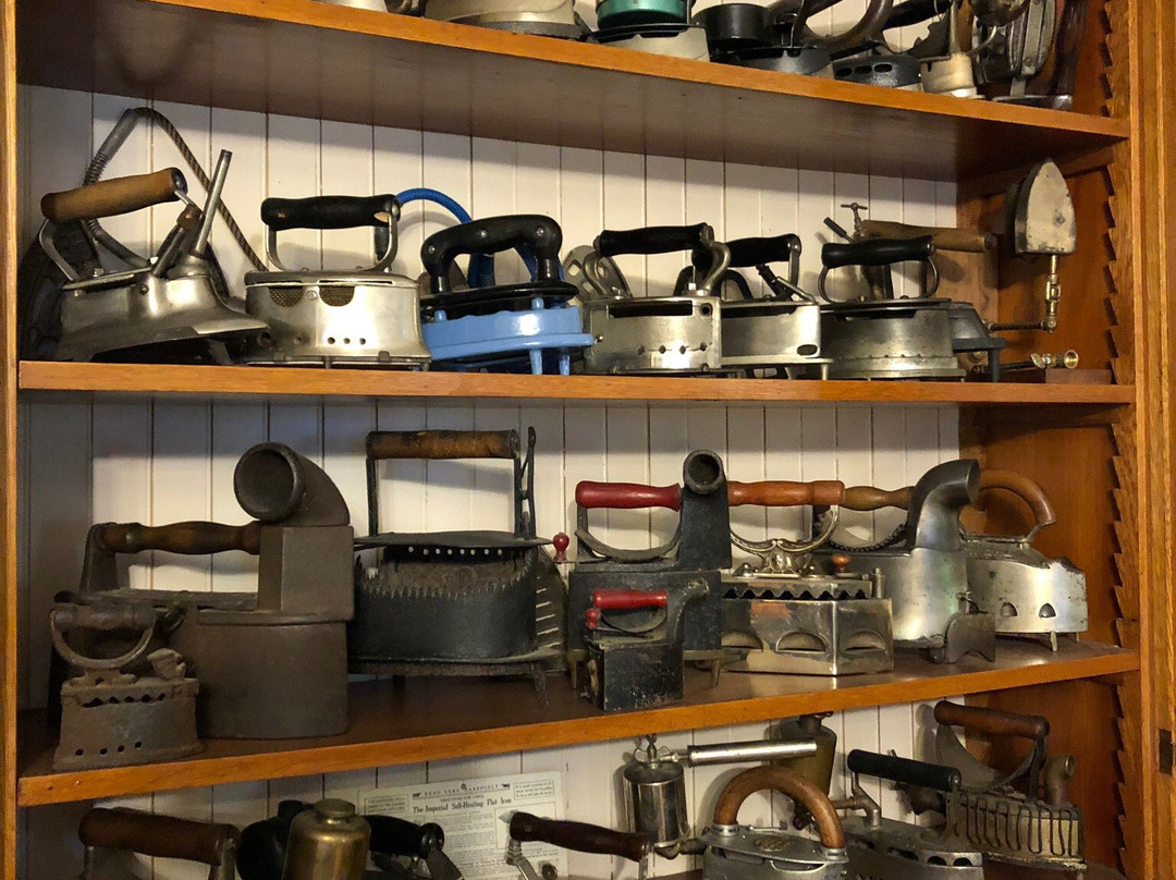 Old Iron Inn Bed and Breakfast主图