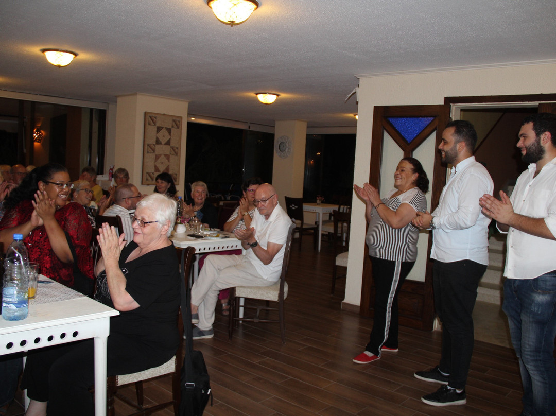 艾宜拉姆比布鲁斯酒店主图