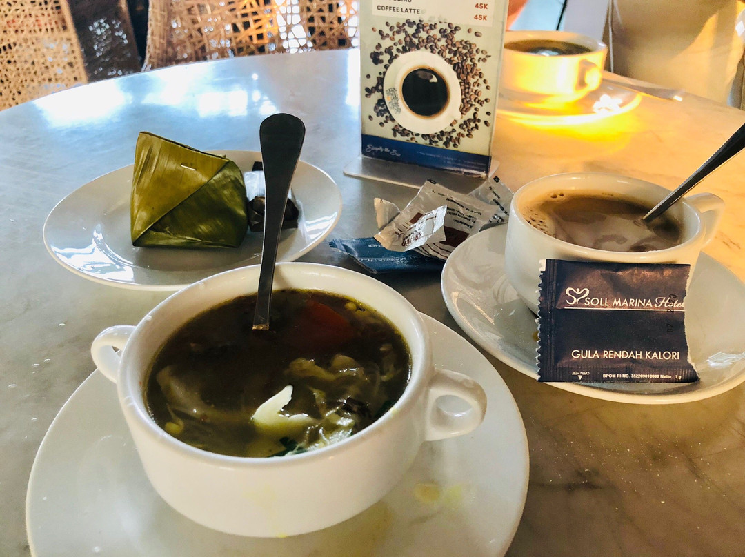 塞尔彭瑟尔滨海酒店主图