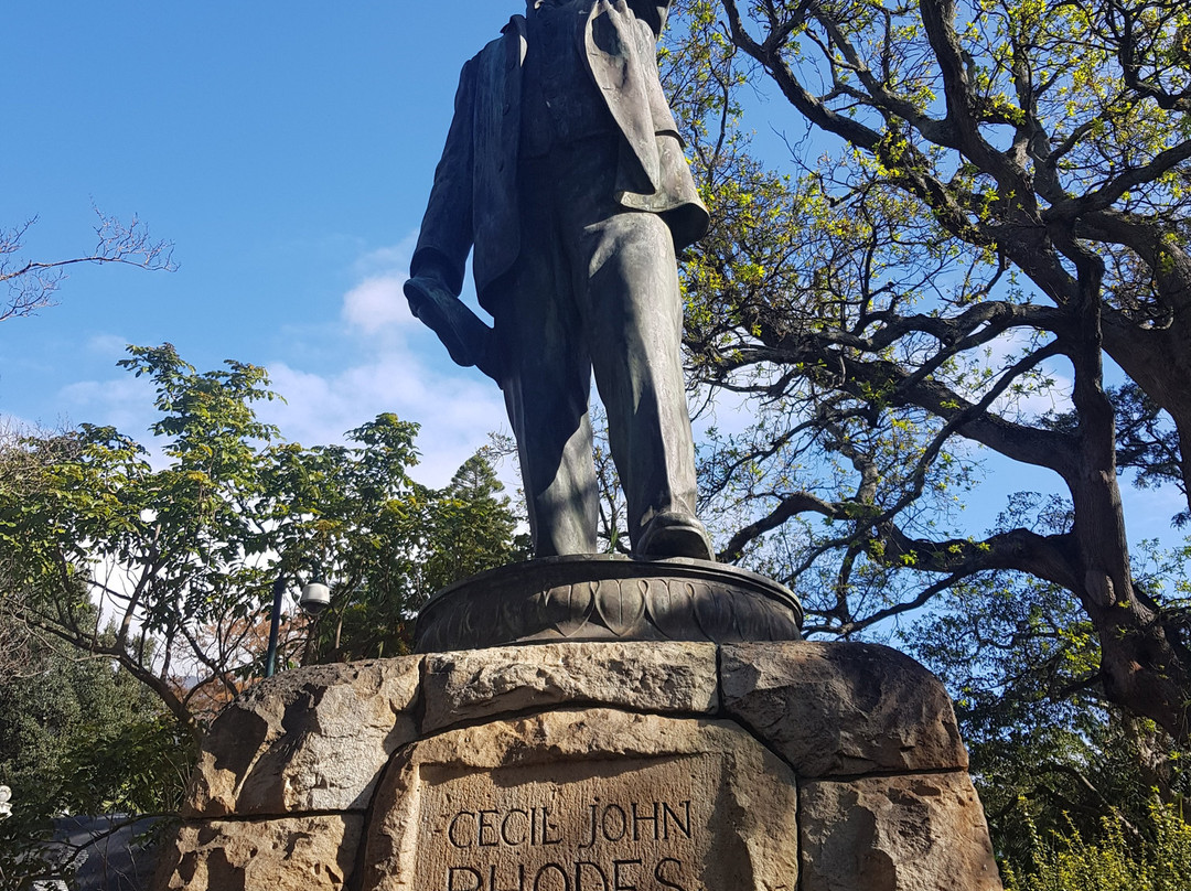 Delville Wood Memorial-Somerset East必去景点