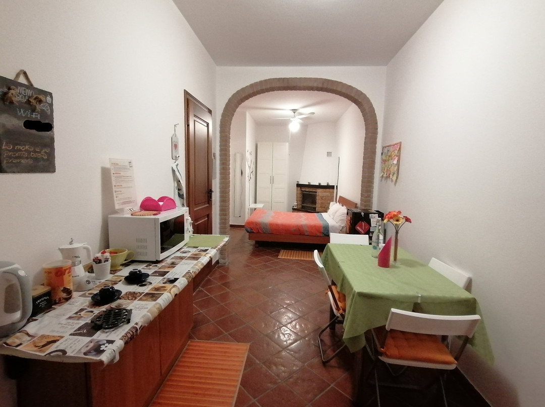 Bed and Breakfast La Donna Con La Valigia主图