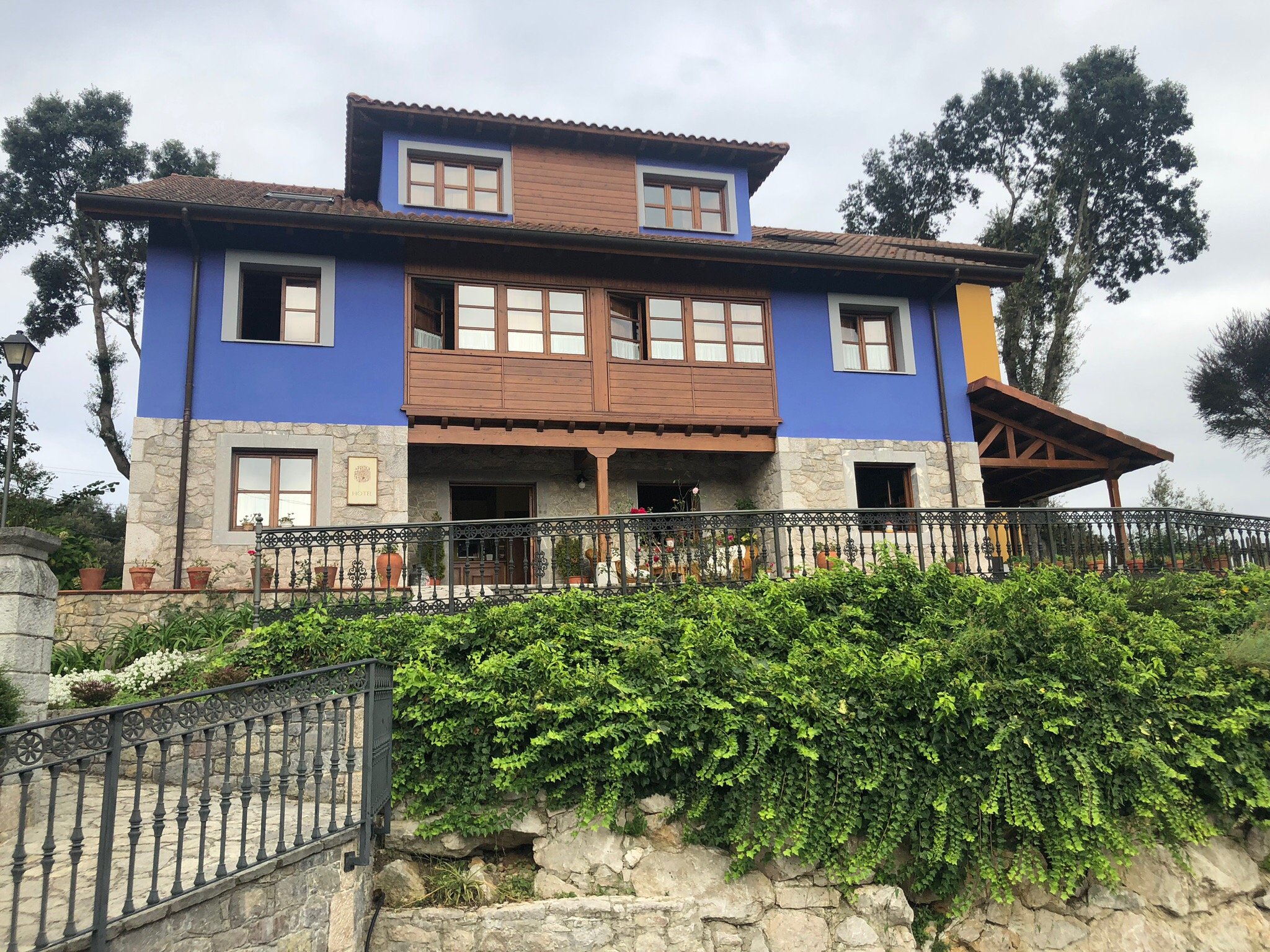 La Biesca Sebreñu-官方