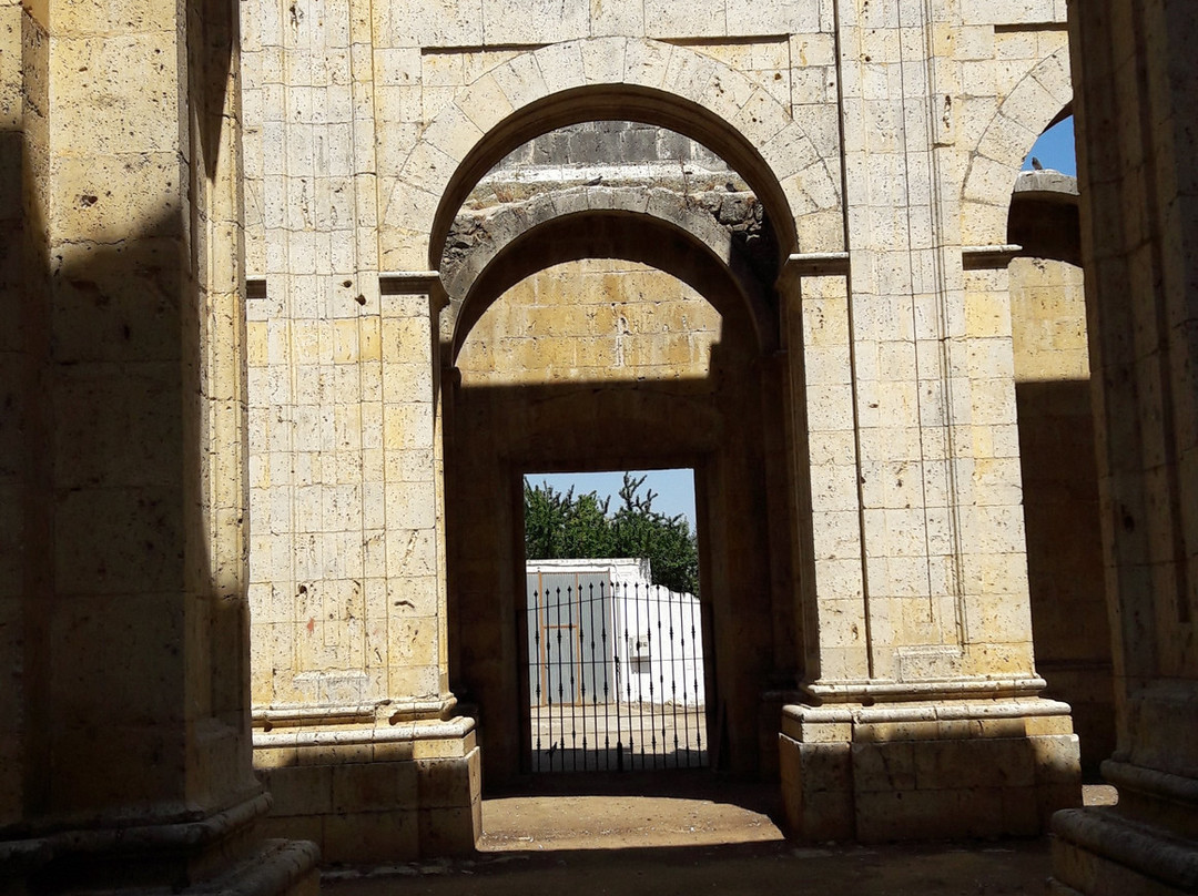 Iglesia de San Andres-Villardefrades必去景点