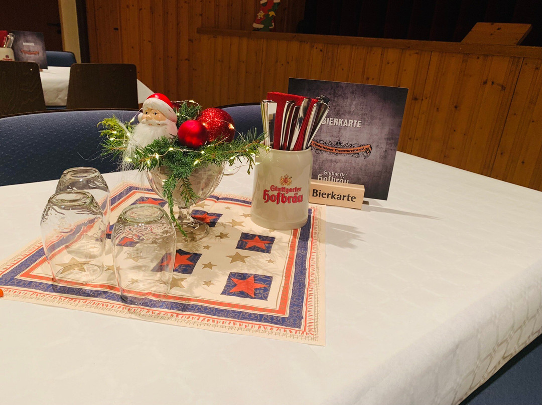 Pluederhäusener Theaterbrettle