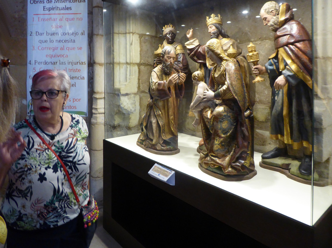 Iglesia de Santa Maria de la Asuncion景点图片