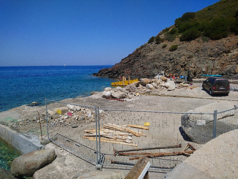 Spiaggia di Patresi景点图片