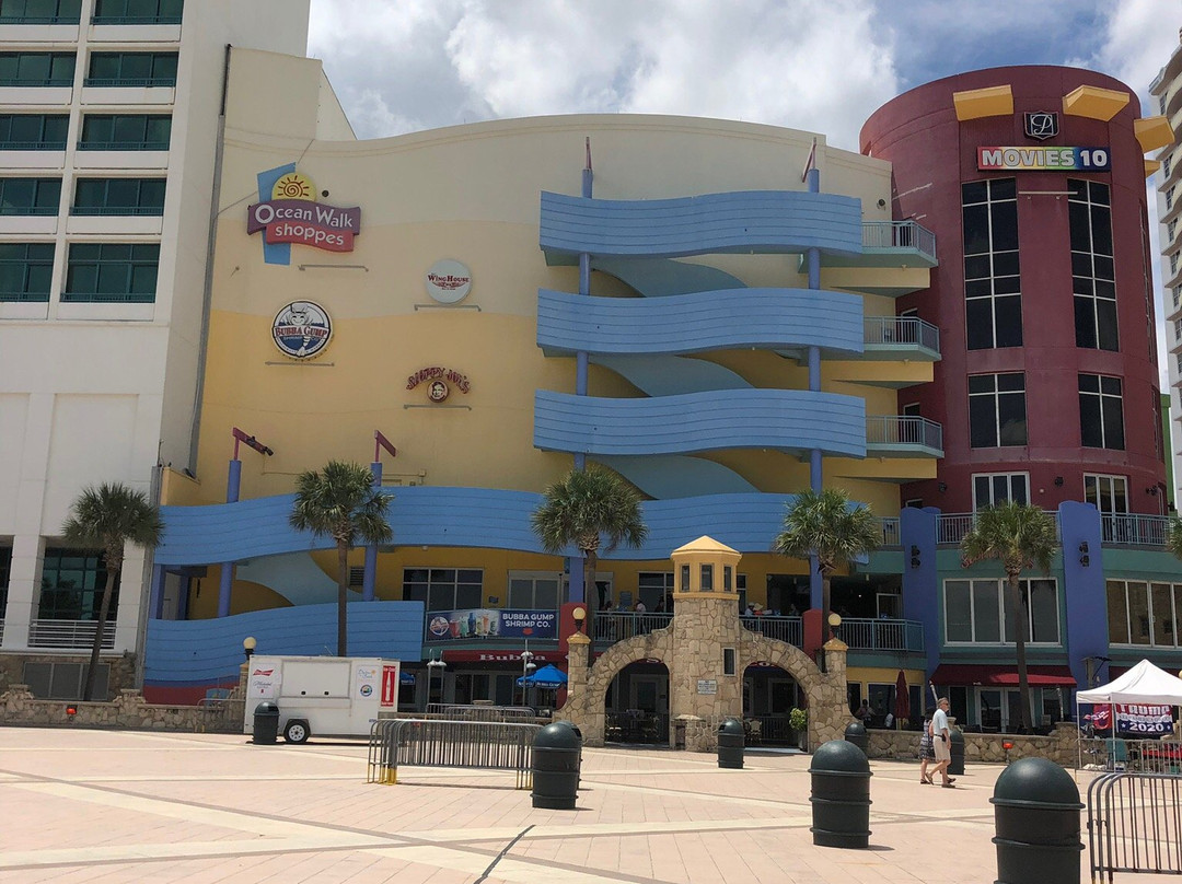 Ocean Walk Village-代托纳比奇必去景点