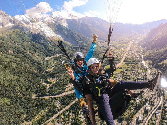 AlpWind Parapente-霞慕尼必去景点