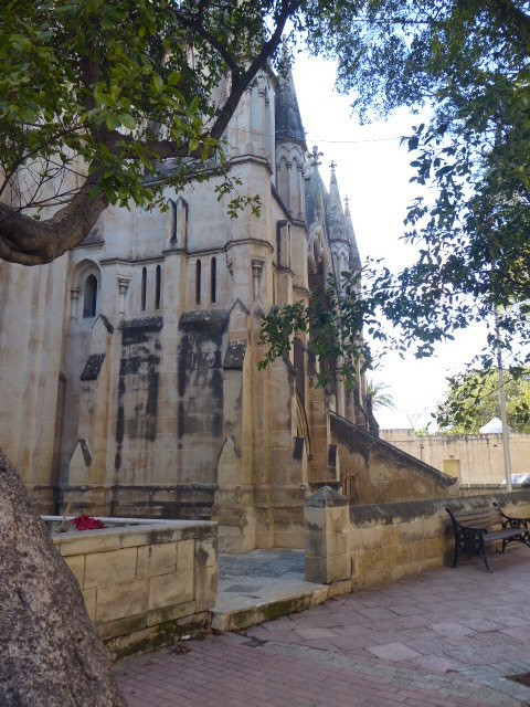 Robert Samut Hall-Floriana必去景点