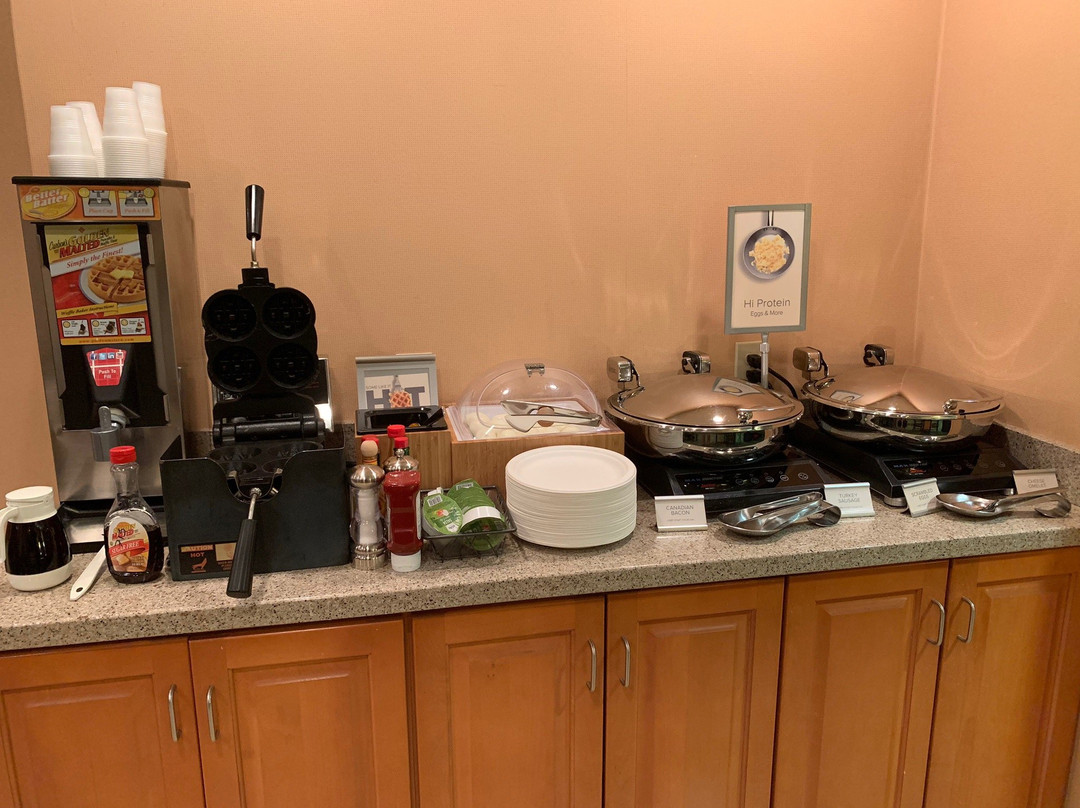 Country Inn & Suites by Radisson, Fayetteville I-95, NC主图